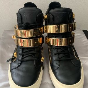 Giuseppe zanotti sneakers (Size 40)